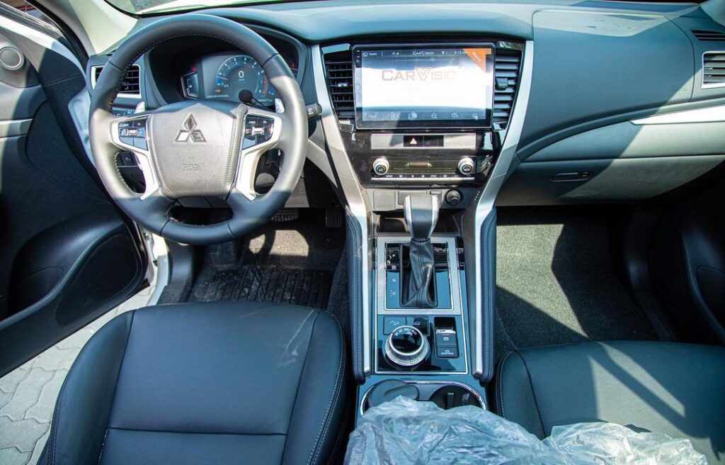 Melhor preço de novo Mitsubishi Pajero sport 2022, para mais informações, por favor ligue para o número: 📱 00244930333555 #luanda #procarro #Angola #mitsubishi #pajerosport #carronovo