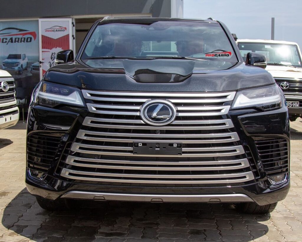 Lexus LX600 VIP